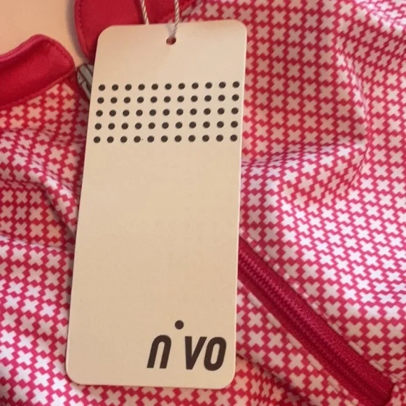 Hanna Mock Performance Top - Picture 3 of 13